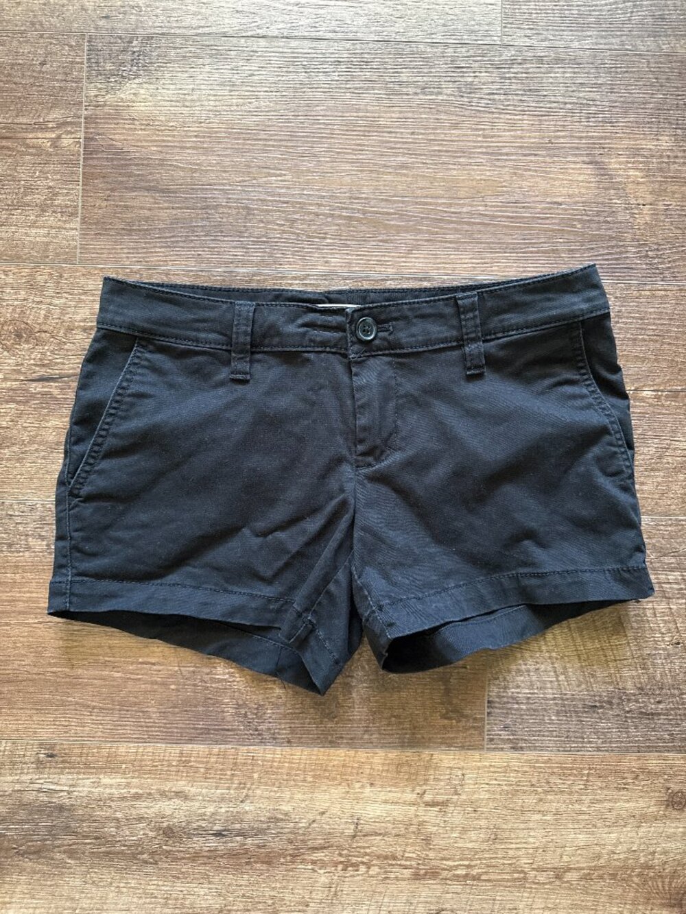 Victoria's Secret black chino shorts EUC 0